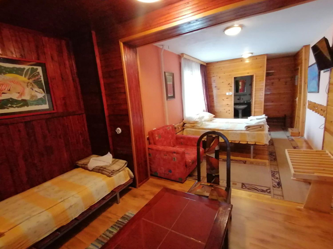 Others 3, Къща за гости Калина Говедарци Guesthouse Kalina Govedartsi, Samokov