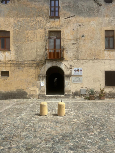 Others 3, Al Castello Apartment, Cosenza