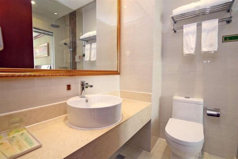 Bathroom, Vienna Hotel, Shanghai