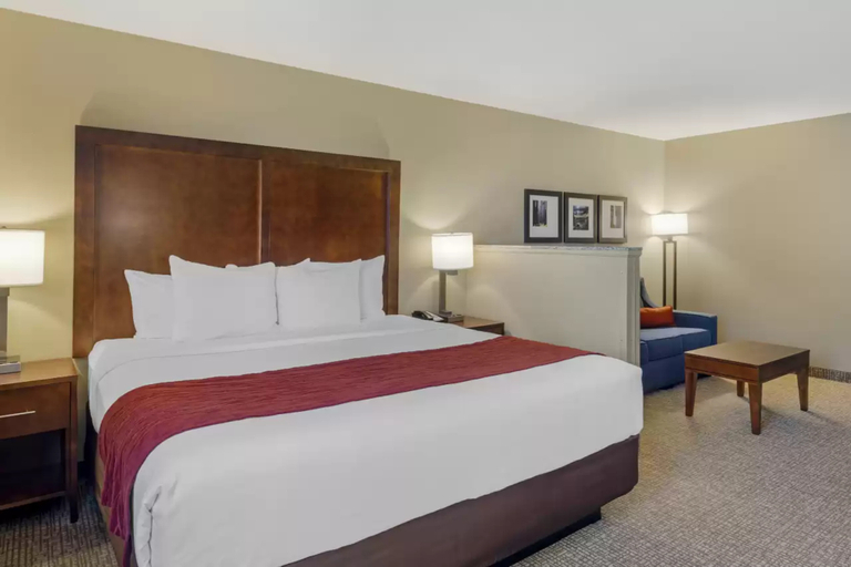 Bedroom 3, Comfort Inn & Suites Rocklin - Roseville, Placer
