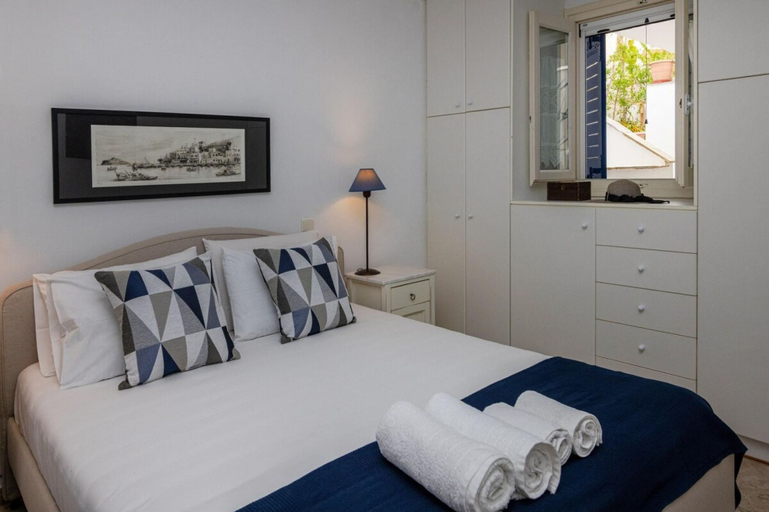Room 2, Akrotiri Tinos Town, South Aegean