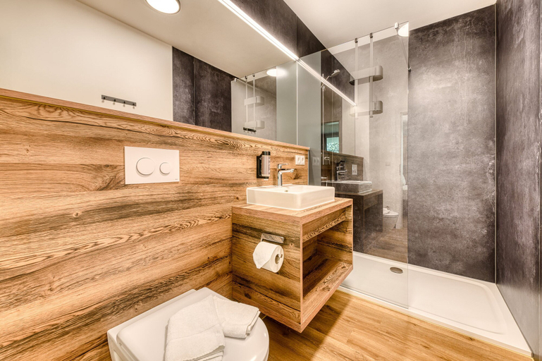 Room 2, Brandnerhus Nr 12 - Balkon 3-zimmer Ferienwohnung, Bludenz