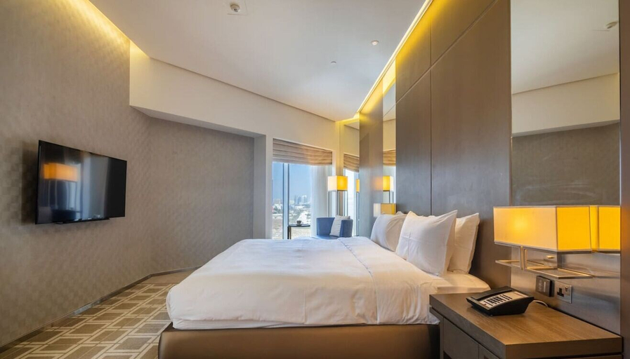 Room 4, Modern 1BR Near Dubai Frame With City Views, Dubai