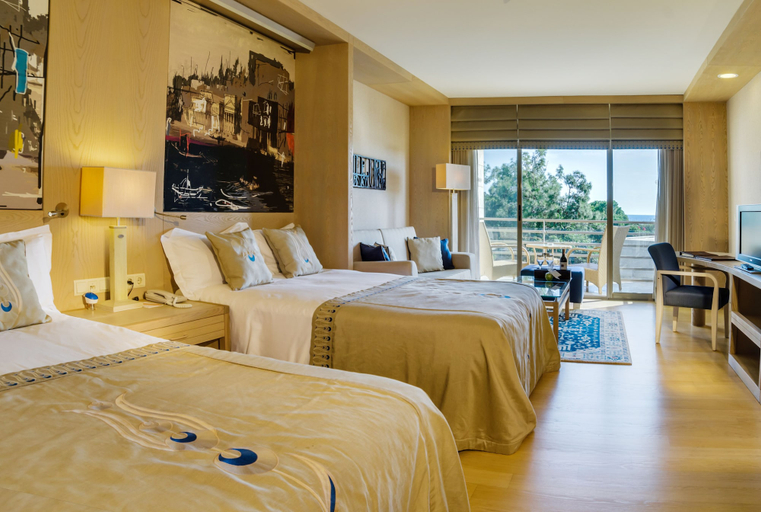 Bedroom 4, Gloria Serenity Resort - All Inclusive, Serik
