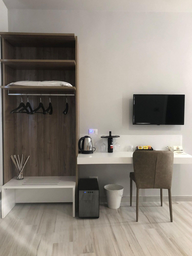 Bedroom 3, Le Suite Bed & Breakfast - Holiday Home, Reggio Di Calabria