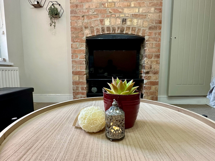 Interior 5, 4-bed 3 Bath House in Leicester City, Leicester