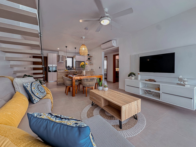 Room 4, Fantastic Beach Penthouse With Rooftop BBQ, Salvaleon de Higuey