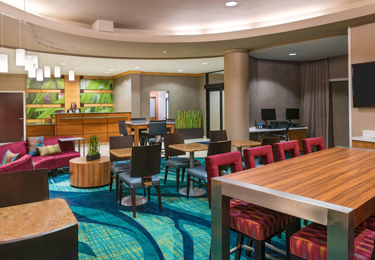 Food & Drinks 5, SpringHill Suites by Marriott Fort Myers Airport, Lee