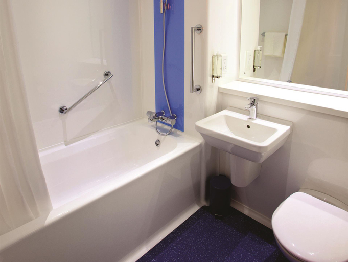 Bathroom 5, Travelodge Birmingham Central, Birmingham