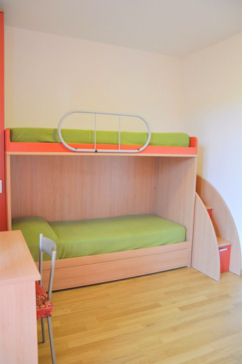 Bedroom 2, Holiday Home in Lazise Near Lake Garda, Verona