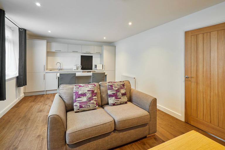 Room 4, Host Stay The Globe Apartment 4, Redcar and Cleveland