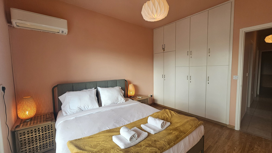 Room 3, 07 LIM - Stay Velvet Apartment