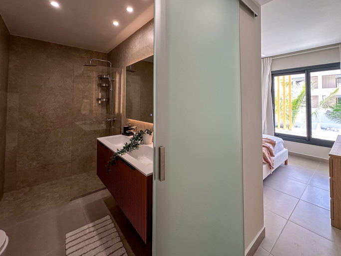 Room 2, Spectacular Brand new Beach Condo, Salvaleon de Higuey