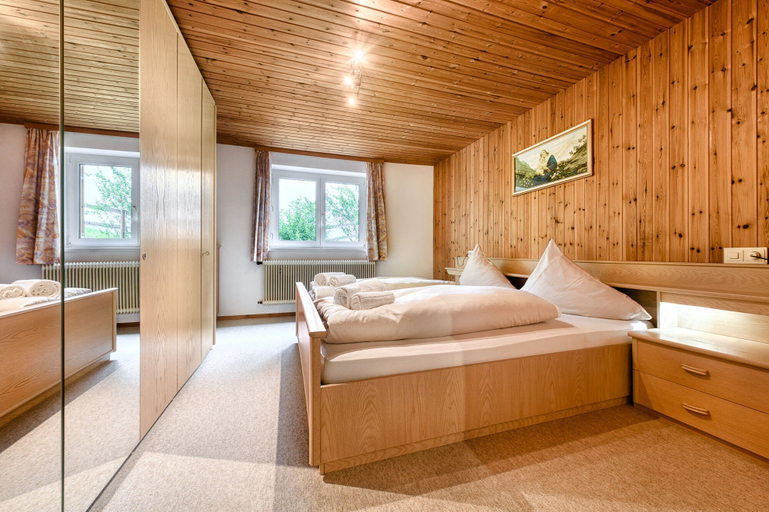 Room 5, Familienferienwohnung B Rserberg Dorf, Bludenz