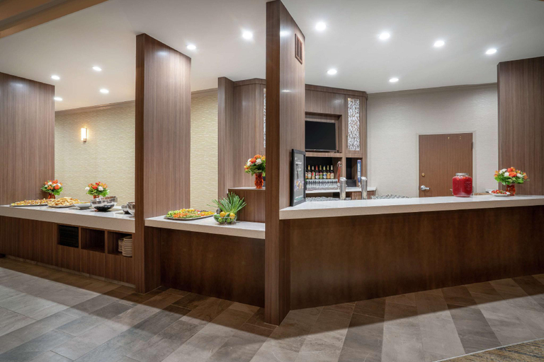 Food & Drinks 5, Embassy Suites Nashville - at Vanderbilt, Davidson