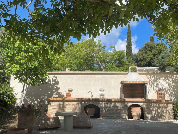 Exterior & Views, Verde Olive Three-Bedroom Holiday Home by Konnect, Ionian Islands