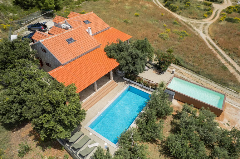 Exterior & Views 1, Villas Sole, Bol
