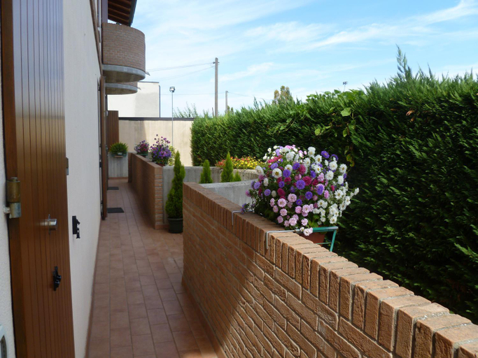 Others 5, B&B Armonia, Ravenna