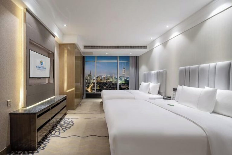 Suning Universal Hotel All Suites, Nanjing
