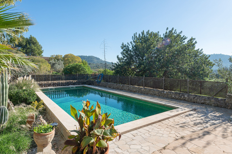 Room 4, Son Fuster D Abaix in Alar, Baleares