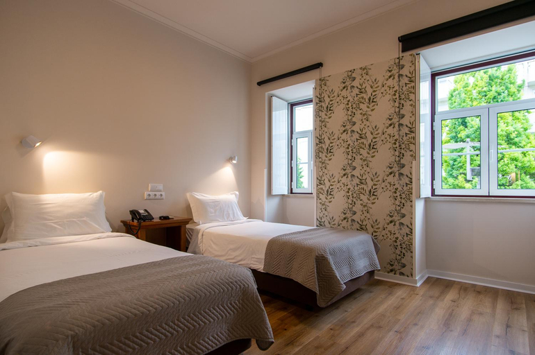 Bedroom 3, Hotel Vitoria, Coimbra