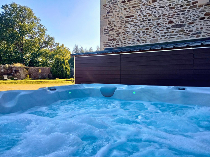 Others 2, Ceshap - Chambres d'hotes avec Jacuzzi, Côtes-d'Armor