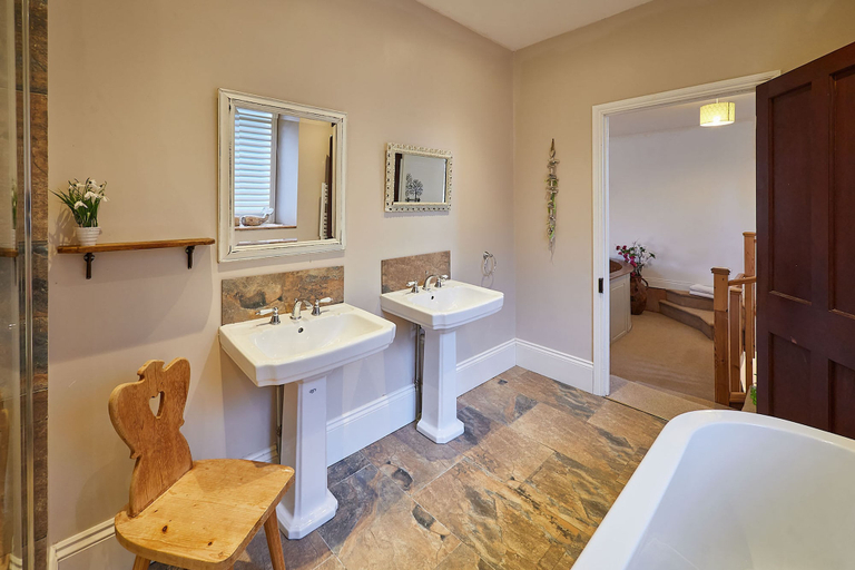 Room 3, Host Stay Birdhope Craig Church, Newcastle upon Tyne