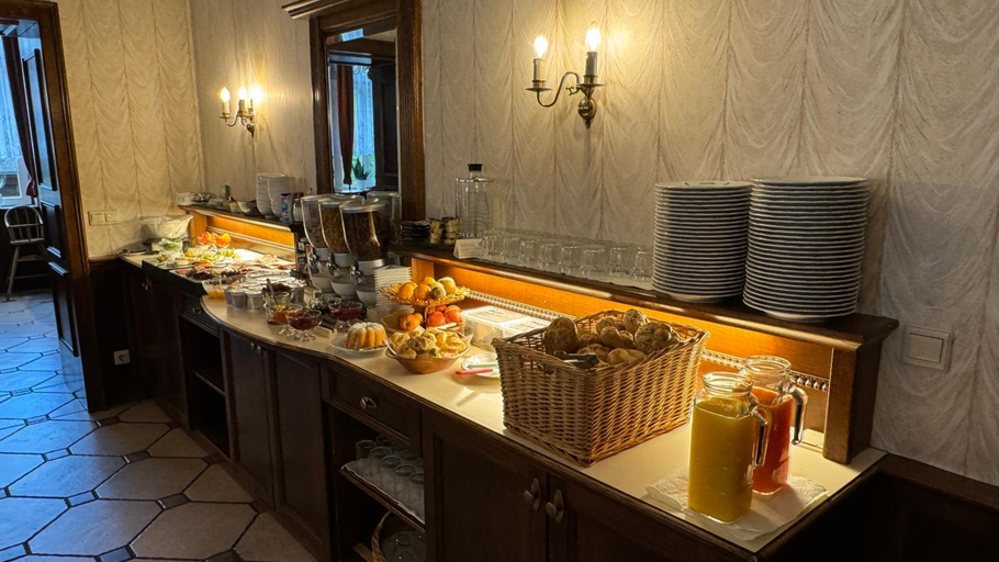 Food & Drinks 1, Braugasthof Papiermuhle, Jena