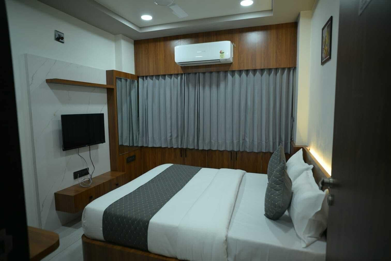 Bedroom 4, Hotel Aagman, Banas Kantha