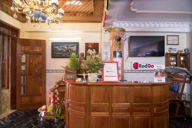 RedDoorz Plus near Nguyen Trai Street, District 1