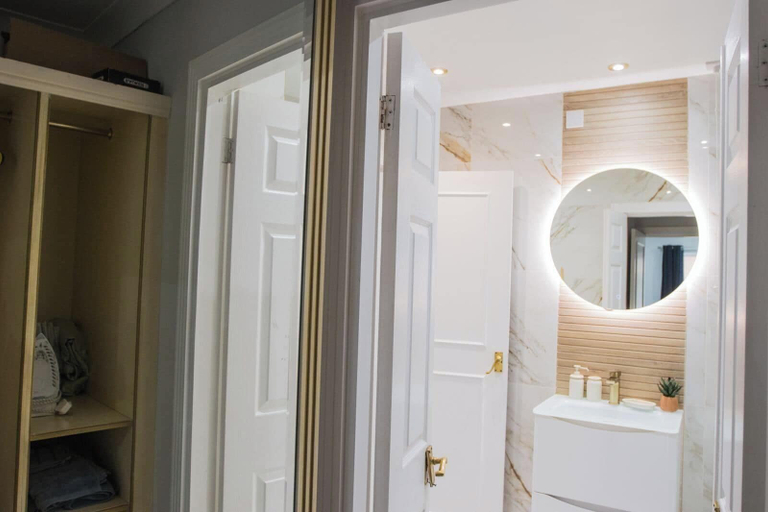 Bathroom 5, Sienna Haven 2 Bed 1 Bath and Park, Birmingham