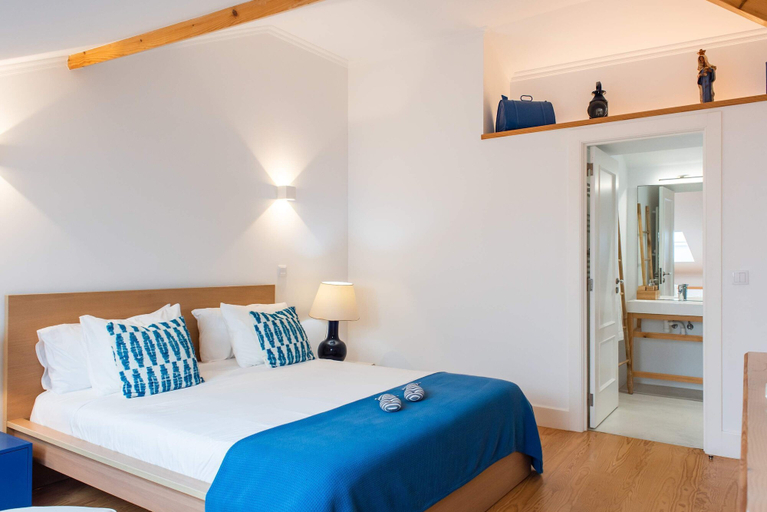 Room 5, Ocean View Penthouse - Central Ericeira, Mafra