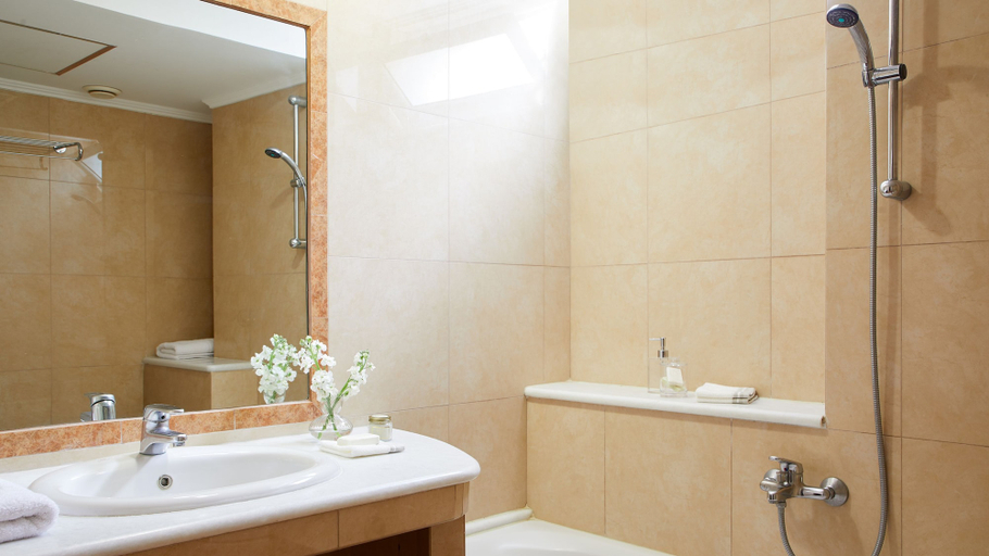 Bathroom 4, Preveza City, Epirus