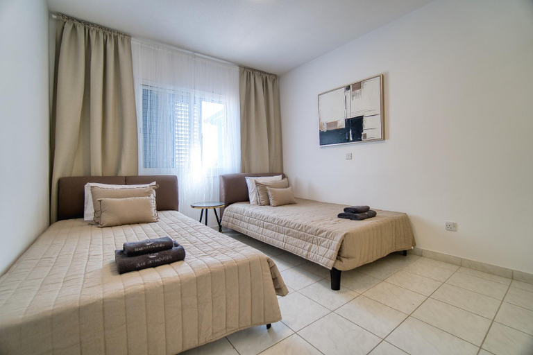 Others 5, Kings Palace 2 BED