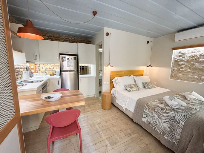 Room 4, Kukuvayia s Nest-centre Old Town Corfu, Ionian Islands