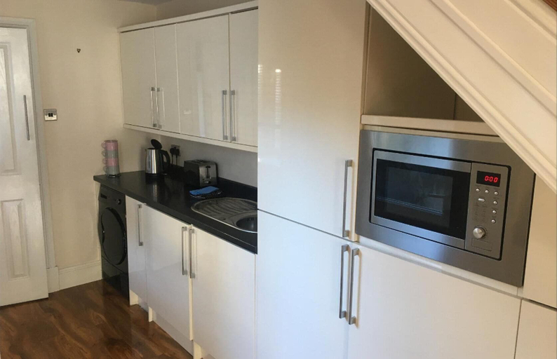 Private kitchen, Darlington Delight - Spacious 3 Bedroom House, Darlington