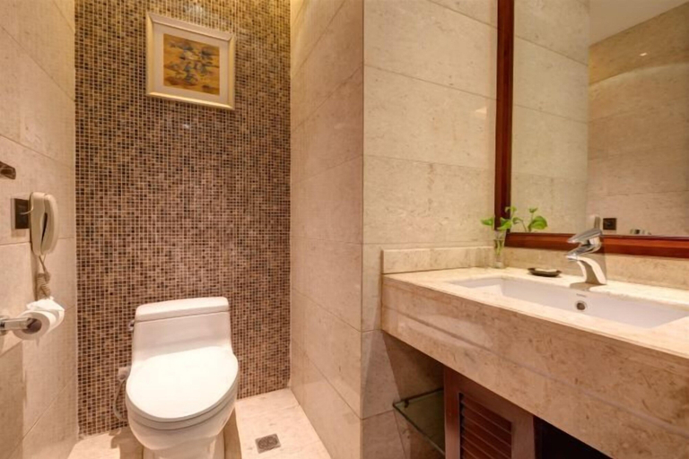 Bathroom 4, Intercity Hotel, Baoji