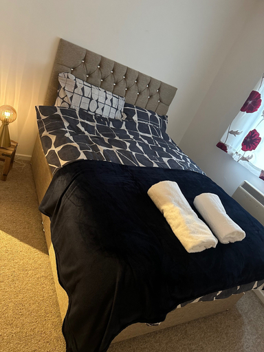 Room, 1br-sleeps2-parking-quietstay-citycentre, Peterborough
