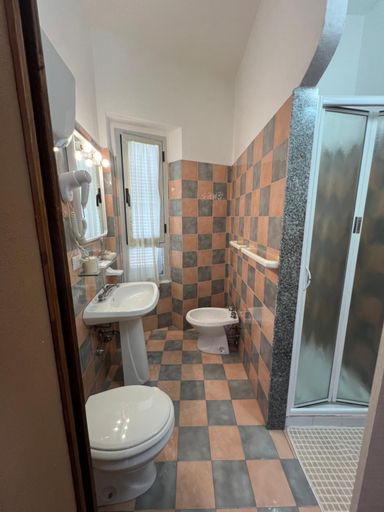 Bathroom 3, Hotel Da Cecco, Olbia-Tempio