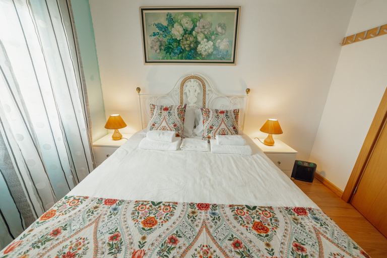 Room 3, Casa DO Malhadinhas by Vacationy, Vila Nova de Paiva