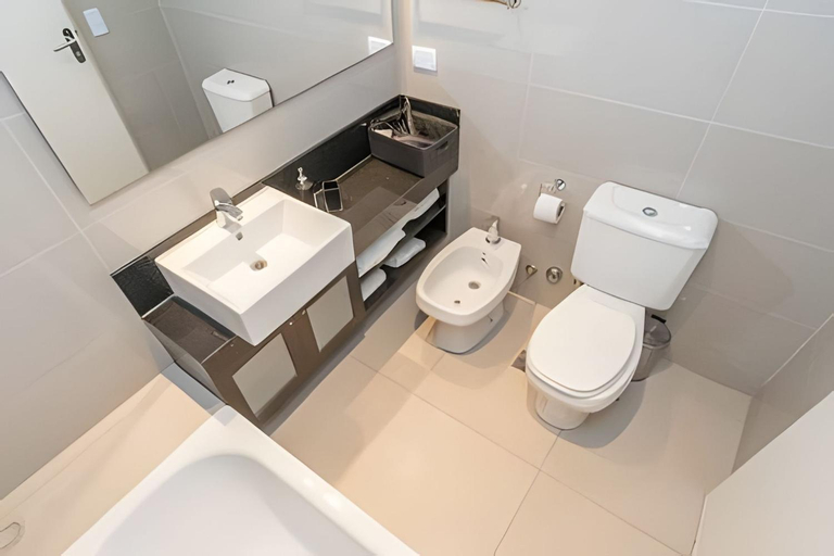 Bathroom 2, Excelentes studios en Las Canitas con piscina, jacuzzy y gym, Distrito Federal