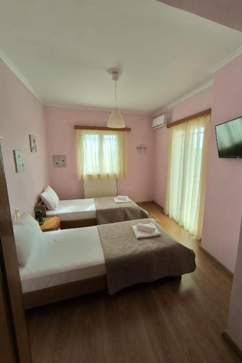 Room 5, Villa Marina Tsoukalades, Ionian Islands