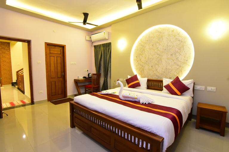 Bedroom 2, SPR Paradise Resort, Viluppuram