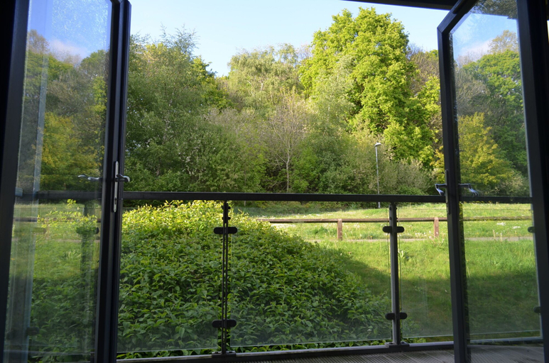 Others 3, 360 Serviced Accommodations - Brentwood 2 Bedroom Executive Apartment With Secure Parking, Essex
