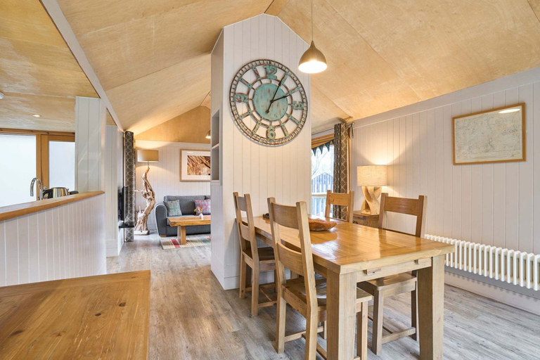 Room 3, Host Stay Countess, Dorset