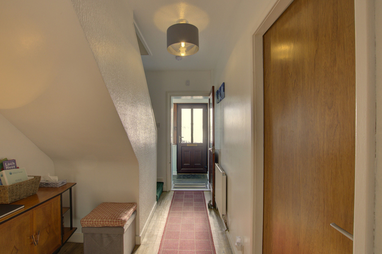 Room 3, Kavija Invergordon in Invergordon, Highland