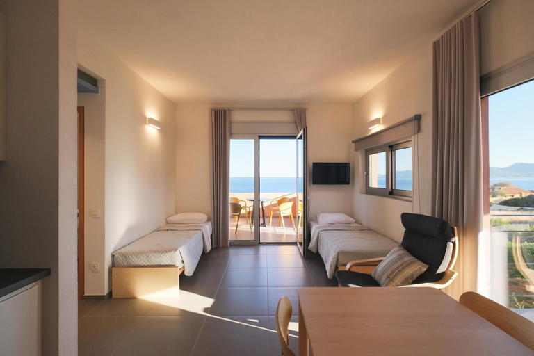 Others 4, Pasithea Suites, Peloponnese