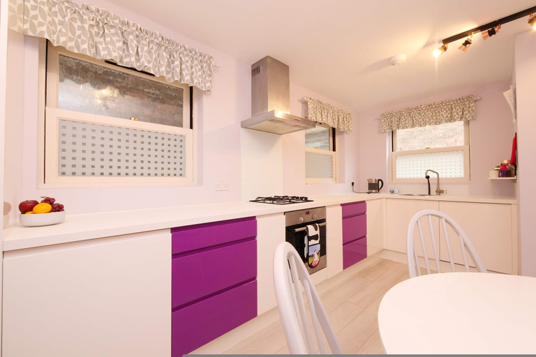 Room 3, St John s House - York City Centre, York