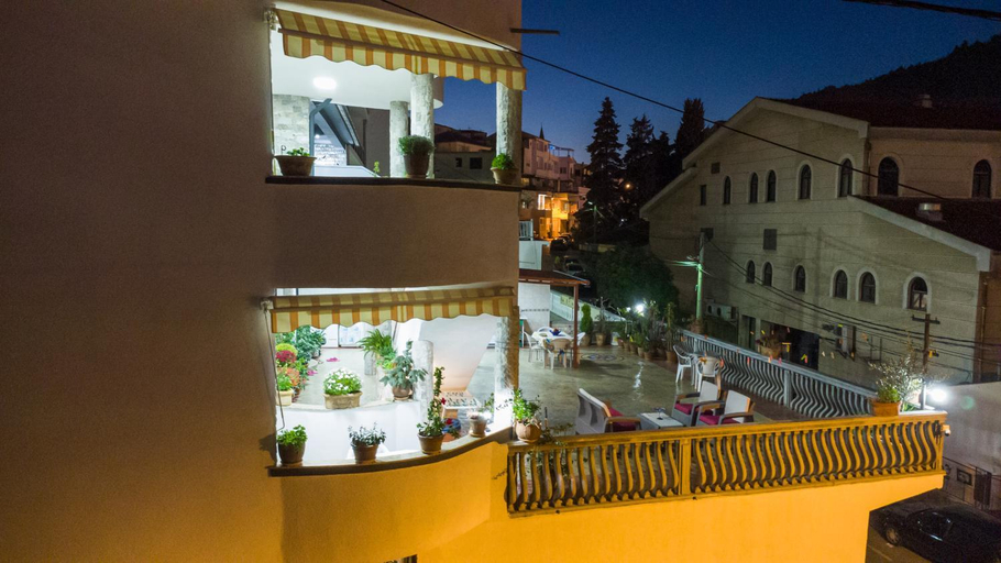 Others 4, Apartments Ishmi in center of Ulcinj