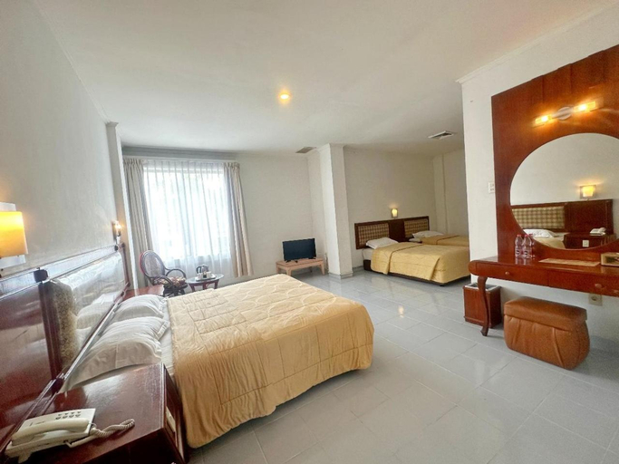 Bedroom 6